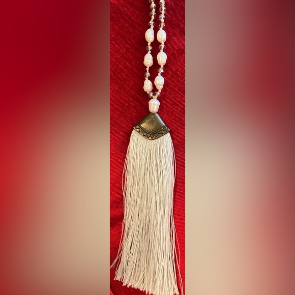 🌸Neclace Boho style NWOT sparkly violet bead w/ faux Baroque Pearl & Beige - Picture 2 of 13